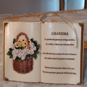 Grandma Plaque with Flowers.